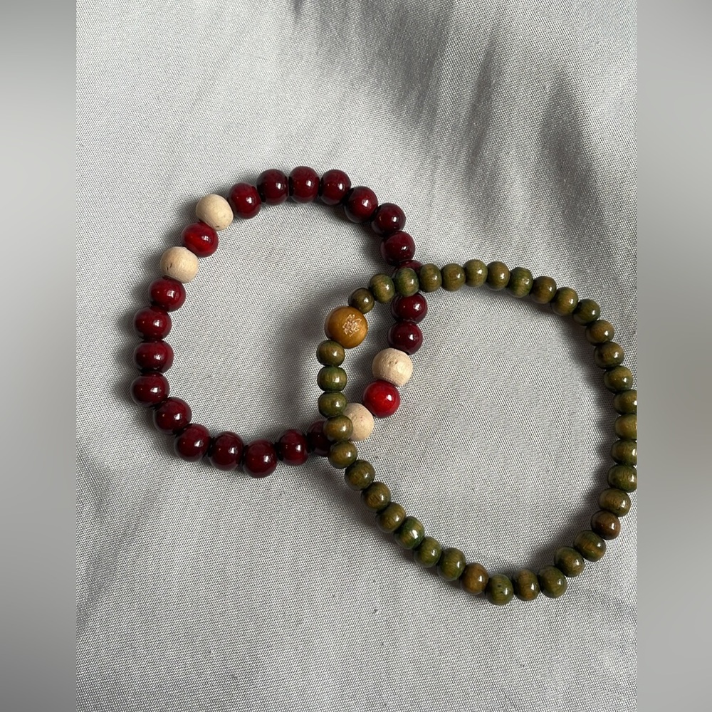2 Piece Wooden Bracelet Set